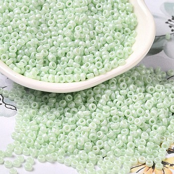 Baking Paint Glass Seed Beads, Donut, Mint Cream, 8/0, 2.5~3x1~1.5mm, Hole: 1~1.2mm, about 40909pcs/1pound