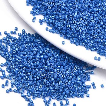 11/0 Grade A Baking Paint Glass Seed Beads, Cylinder, Uniform Seed Bead Size, Opaque Colours Luster, Royal Blue, about 1.5x1mm, Hole: 0.5mm, about 2000pcs/10g
