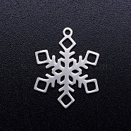 201 Stainless Steel Pendants, Snowflake, Christmas, Stainless Steel Color, 23x18x1mm, Hole: 1.4mm(STAS-Q201-JN305-1-18)