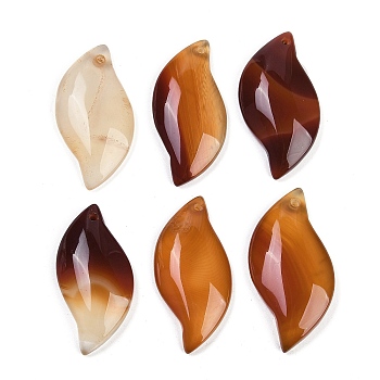 Natural Agate(Dyed & Heated) Pendants, Leaf Charms, Peru, 31~33x16.5~18.5x5~6mm, Hole: 1.4~1.6mm