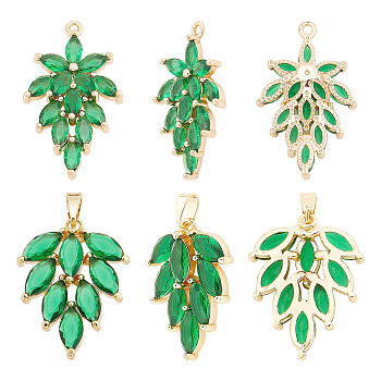 4Pcs 2 Style Brass Pendants, with Green Glass, Leaf Charm, Golden, 24.5x15~19x4~5mm, Hole: 1~5x1~2.5mm, 2pcs/style