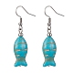 boucles d'oreilles pendantes turquoise synthétique poisson(EJEW-JE05532)-1