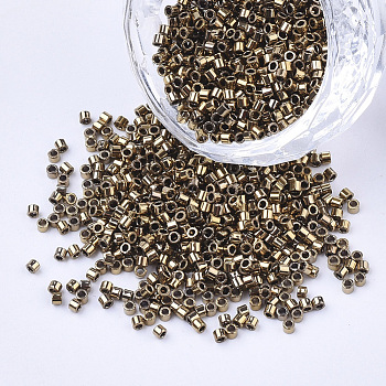 Electroplate Cylinder Seed Beads, Uniform Size, Metallic Colours, Goldenrod, 1.5~2x1~2mm, Hole: 0.8mm, about 4000pcs/bag, about 50g/bag