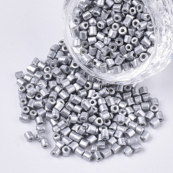 8/0 Two Cut Glass Seed Beads, Hexagon, Baking Paint, Silver, 2.5~3x2.5mm, Hole: 0.9mm, about 15000pcs/bag(SEED-S033-06A-01)