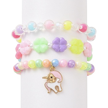 3Pcs 3 Style Acrylic Clover & Imitation Pearl Beaded Stretch Bracelets Set, Alloy Enamel Unicorn Charms Stackable Bracelets for Kids, Mixed Color, Inner Diameter: 1-7/8 inch(4.8cm), 1Pc/style