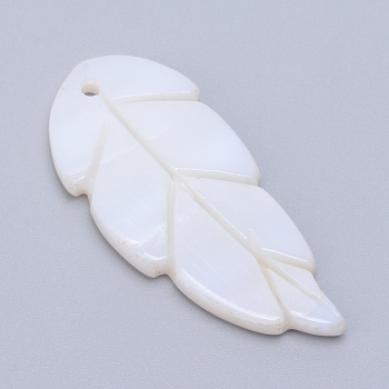 Freshwater Shell Pendants, Leaf, Antique White, 31.5~33x13~14x2~3mm, Hole: 1.5mm