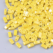 2-Hole Opaque Glass Seed Beads, Lustered, Rectangle, Gold, 4.5~5.5x2x2~2.5mm, Hole: 0.5~0.8mm(SEED-S023-06L)