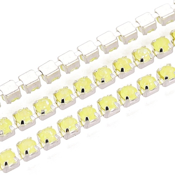 Iron Rhinestone Cup Chains, with Spool, Silver, Champagne Yellow, 2~2.5x2~2.5x2~2.5mm, about 30.00 Feet(9.14m)/Roll