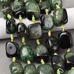 Natural Agate Beads Strands, Dyed & Heated, Nuggets, Tumbled Stone, Green, 13.5~20.5x13.5~18x12~15mm, Hole: 1.2~1.5mm, about 14~16pcs/strand, 15.04~16.69''(38.2~42.4cm)(G-F825-G01-01A)