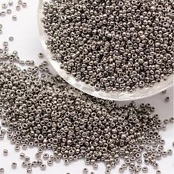 6/0 Glass Seed Beads, Grade A, Round, Opaque Colours, Gray, 3.6~4.0mm, Hole: 1.2mm, about 5000pcs/pound(SEED-J014-F6-40A)