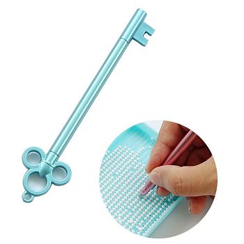Key Shape Plastic Diamond Painting Point Drill Pen, Painting Craft Accessories Embroidery Tool, Light Sky Blue, 14.9x3.45x0.8cm, Hole: 4mm