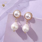 Brass Dangle Stud Earrings, with Natural Baroque Pearl, Round, Golden, 31x12mm(EJEW-JE06886)
