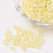 DIY Craft Beads 6/0 Ceylon Round Glass Seed Beads, Light Goldenrod Yellow, Size: about 4mm in diameter, hole:1.5mm, about 495pcs/50g(X-SEED-A011-4mm-152)