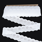 16 Yards Polyester Lace Trim Ribbon, for Clothes Sewing Flower Making, White, 1-3/4 inch(45mm), about 16.00 Yards(14.63m)/pc(OCOR-WH0070-179B)
