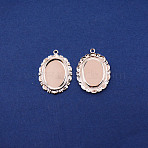 Brass Pendant Cabochon Settings, Oval, Silver, Tray: 18x13mm, 28x20x1mm, Hole: 1.6mm(FIND-WH0100-80S)
