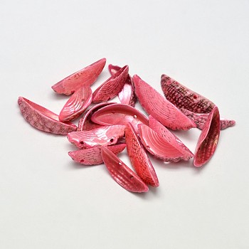 Dyed Natural Shell Half Moon Beads, Pale Violet Red, 17~26x8~15x5~7mm, Hole: 1mm, about 650pcs/500g
