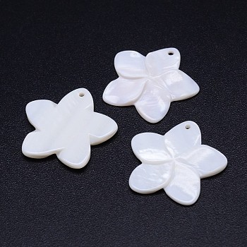 Flower Natural Freshwater Shell Pendants, 27x28x3mm, Hole: 1.5mm
