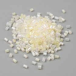 Cat Eye Tube Beads, Column, Lemon Chiffon, 2~2.8x1.7mm, Hole: 0.8~0.9mm, about 5500pcs/100g(CE-TAC0003-01A)