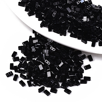 2-Hole Glass Seed Beads, Opaque Colours, Rectangle, Black, 4.5~5.5x2x2~2.5mm, Hole: 0.5~0.8mm, about 2000pcs/bag