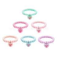 6Pcs 6 Color Candy Color Acrylic Round Beaded Stretch Bracelets Set, Heart with Word Hug Me Resin Charms Stackable Bracelets for Kids, Mixed Color, Inner Diameter: 1-3/4 inch(4.45cm), 1Pc/color(BJEW-JB08984)