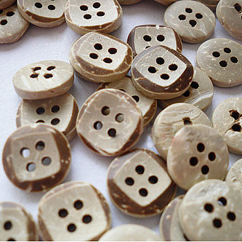 Shaped Buttons with 4-Hole, Coconut Button, Tan, about 12mm in diameter