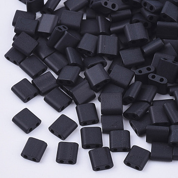 2-Hole Glass Seed Beads, Frosted Colours, Square, Black, 5x4.5~5.5x2~2.5mm, Hole: 0.5~0.8mm, about 1180pcs/bag