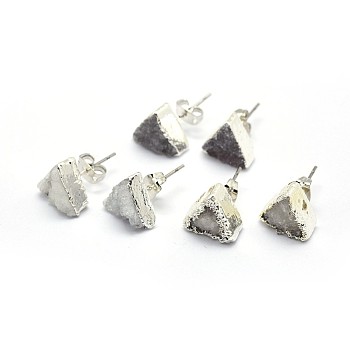 Natural Druzy Quartz Crystal Stud Earring, with Brass Findings, Triangle, Silver Color Plated, Dark Gray, 10x11x4~7mm, Pin: 0.7mm