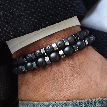 2Pcs 2 Style 8mm Round Natural Lava Rock & Frosted Black Agate Stretch Bracelets Set, Stackable Bracelets for Men